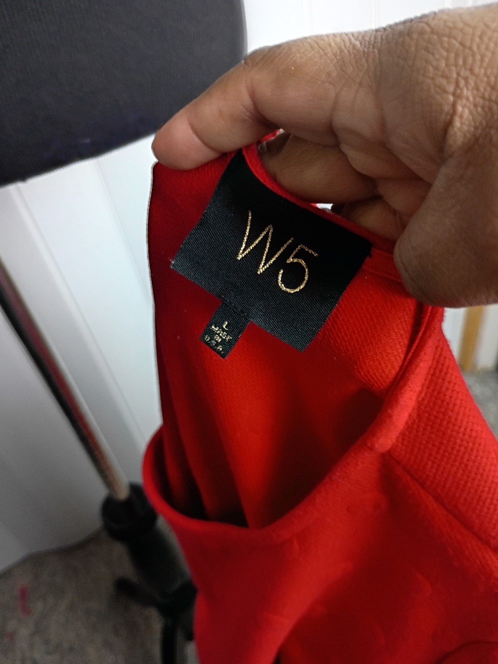 W5 Red Textured Bell-Sleeve Tunic Top - Picture 10 of 11